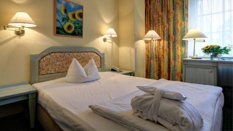 Landhotel Potsdam Eksteriør billede