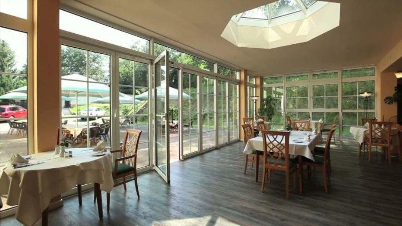 Landhotel Potsdam Eksteriør billede