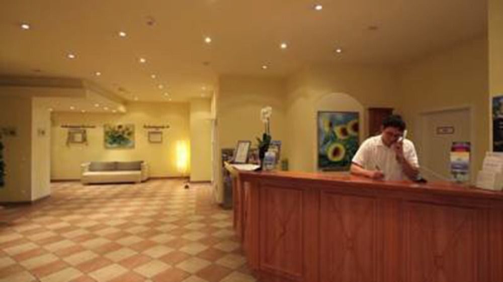 Landhotel Potsdam Eksteriør billede